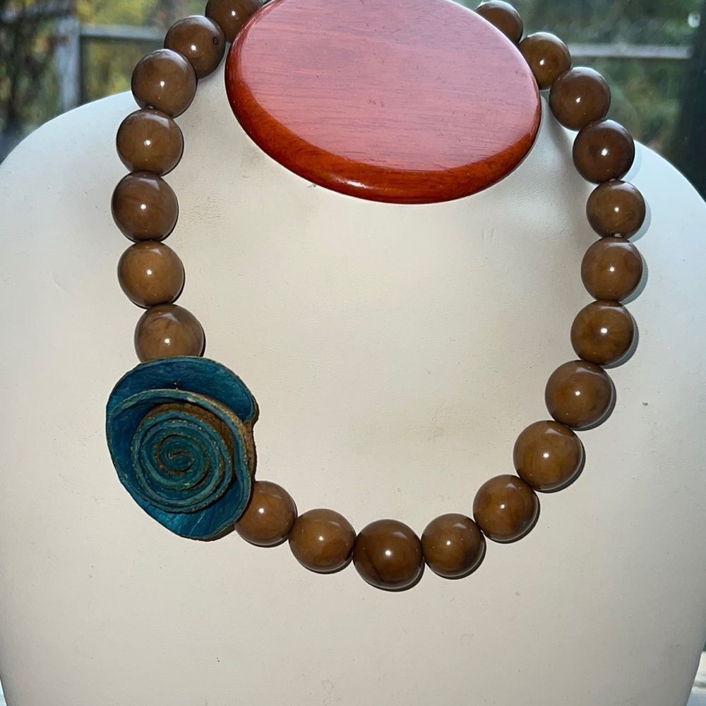 Single Orange Peel Rose with Bomboro Beads Necklace